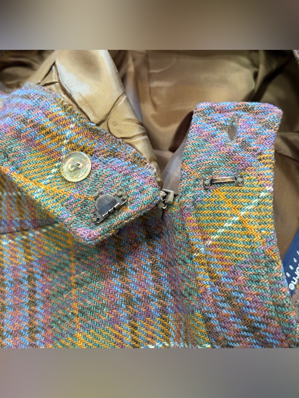 Vintage- 💜 Liz Claiborne- Liz Sport- Pastel Plaid Wool Blend Mini Skirt 💚 - Picture 9 of 9